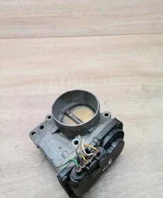Volvo V50 Throttle body valve 8677694 040409