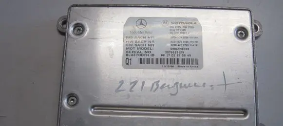 Mercedes-Benz S W221 Bluetooth control unit module A2168206526