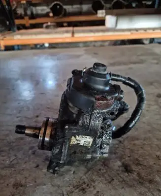 KIA Ceed Fuel injection high pressure pump 0445010596