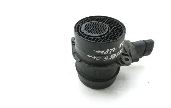 Volkswagen Touareg I Mass air flow meter 074906461B 0281002461