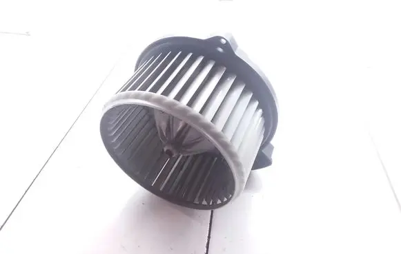 KIA Sorento Heater fan/blower B308830230 A0540222C