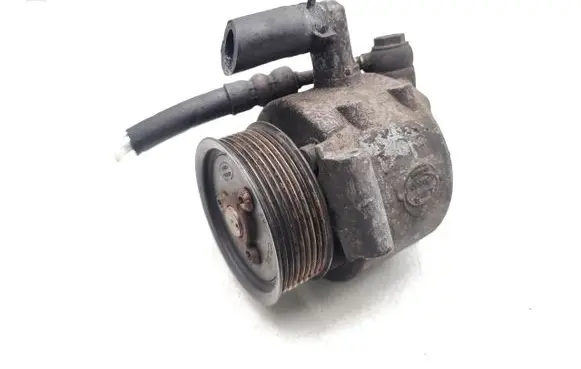 Land Rover Discovery Power steering pump RVB500024