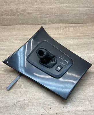 Volvo S80 Gear shifter surround trim plastic B30676026 30676026