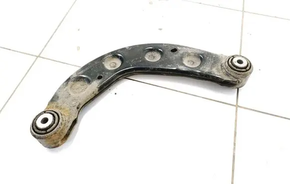 Rear upper control arm/wishbone