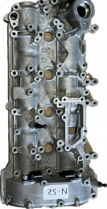 Mercedes-Benz C AMG W205 Rocker cam cover 