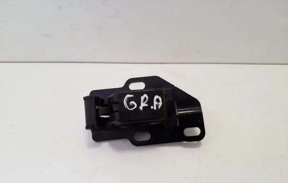 Loading door lock
