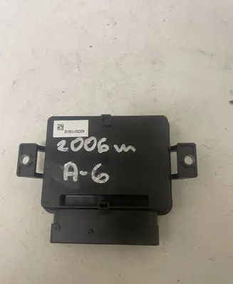 Audi A6 S6 C6 4F Hand brake control module 4F0907801A
