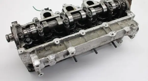 Mercedes-Benz B W246 W242 Engine head 110421615R