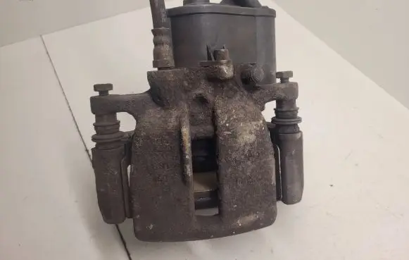 Audi A6 S6 C6 4F Rear brake caliper
