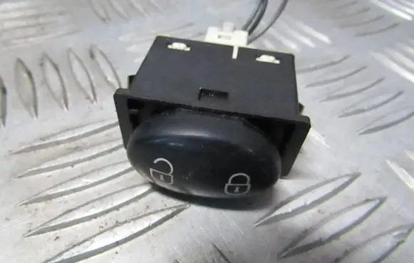 Rover 75 Central locking switch button YUF101380XXX