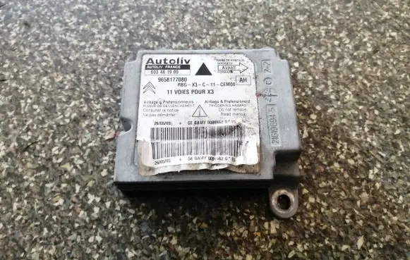 Citroen C5 Airbag control unit/module 9658177080