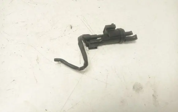 Mercedes-Benz C W204 Turbo solenoid valve A0025407097