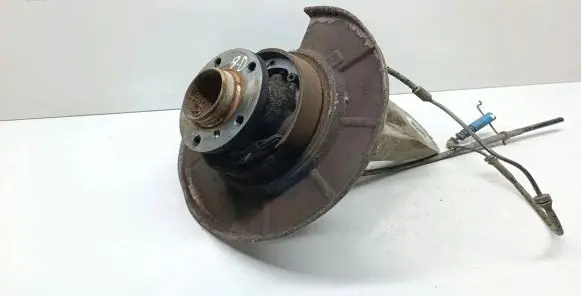 BMW X5 E53 Rear wheel hub spindle/knuckle 