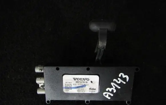 Antenna control unit