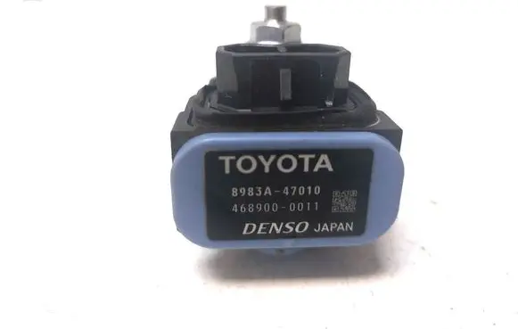 Lexus RX 450H Airbag deployment crash/impact sensor 8983A47010