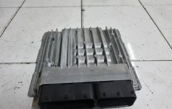 BMW 5 E60 E61 Engine control unit/module 7567178 5WK98085 70241207