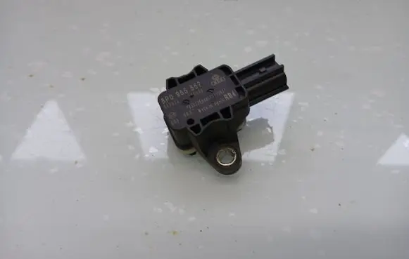 Audi A4 S4 B7 8E 8H Airbag deployment crash/impact sensor 8P0955557 017829
