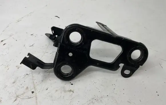 Mercedes-Benz GL X164 ABS pump bracket A1644310140 0312