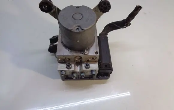 BMW 5 F10 F11 ABS Pump 6852808 6852811 6785442