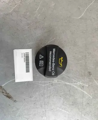 Mercedes-Benz E W213 Oil filler cap a0000100301