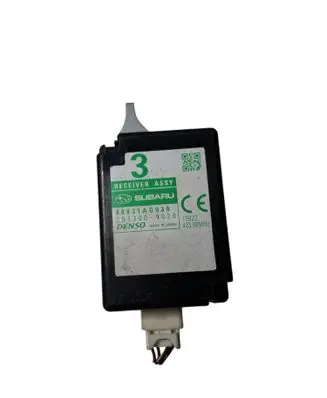 Subaru Forester SH Antenna control unit 88831AG030 2513009020