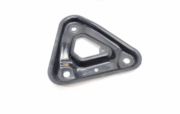 Nissan Rogue Battery bracket 9X15