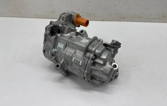 Mercedes-Benz A W177 Air conditioning (A/C) compressor (pump) A0008304604