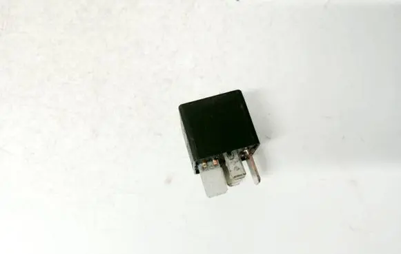 Volkswagen Golf IV Other relay 95vw10k705ca 7m0951253a