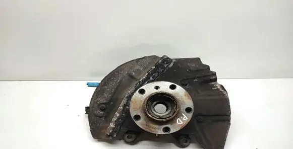 BMW X5 E53 Front wheel hub spindle knuckle