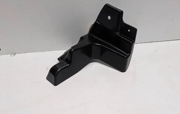 Mercedes-Benz CLS C218 X218 Front bumper mounting bracket A2188850316