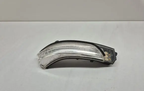 Toyota Prius (XW30) Mirror indicator light 4040044