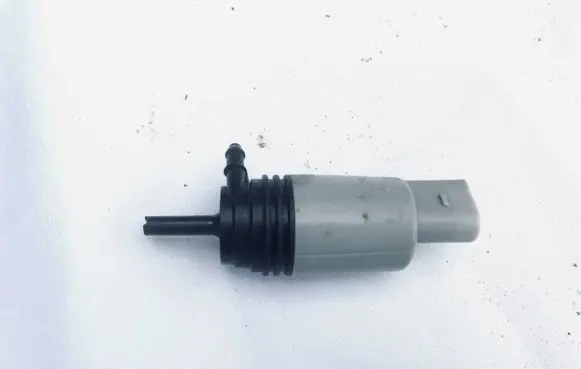 BMW 5 GT F07 Windscreen/windshield washer pump 67126934159 6712-6934159