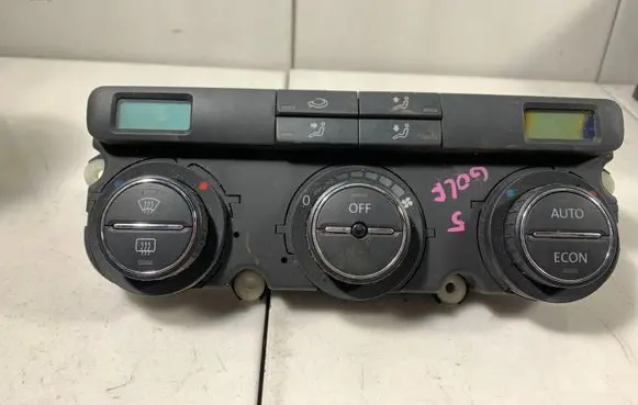 Volkswagen Golf V Climate control unit