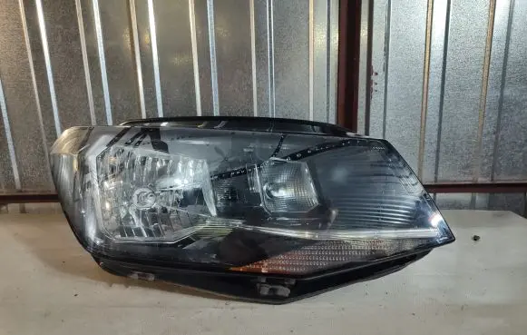 Volkswagen Caddy Headlight/headlamp 2K1941016B