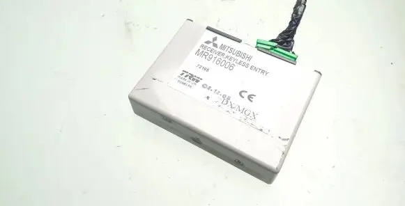 Mitsubishi Space Star Door central lock control unit/module MR916006 72165 0188159