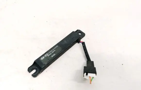 Hyundai ix35 Antenna control unit 954202S310 95420-2S310