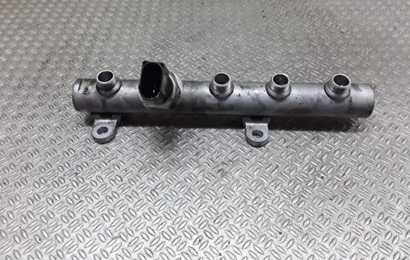 Audi A6 S6 C6 4F Fuel main line pipe 059130089AA