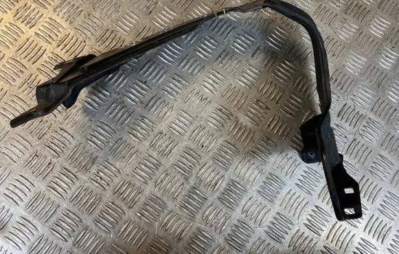Mercedes-Benz CLK A209 C209 Headlight/headlamp mounting bracket