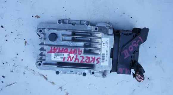 Hyundai i30 Gearbox control unit/module 3BFB0