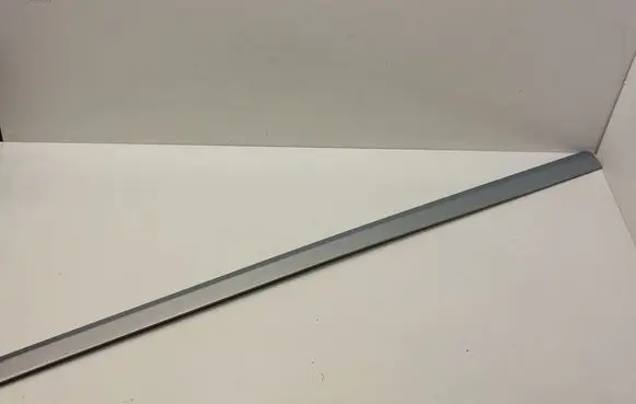 Skoda Octavia Mk2 (1Z) Front door trim (molding) 1Z0853518