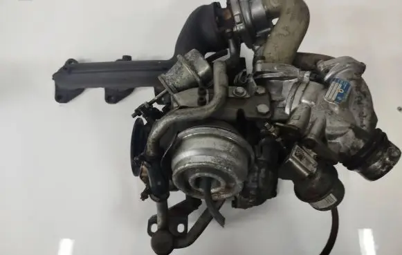 BMW 1 E82 E88 Turbo 7800607
