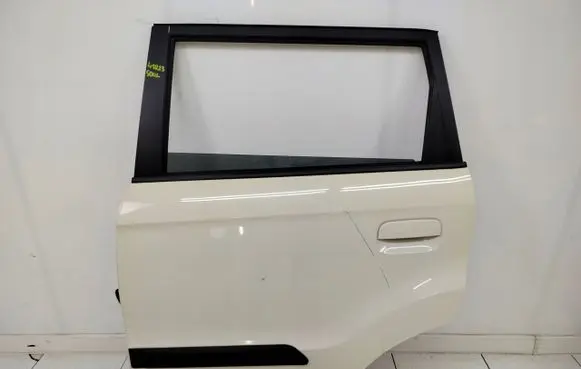KIA Soul Rear door 