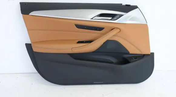 BMW 5 G30 G31 G38 Front door card panel trim