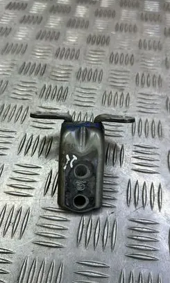 KIA Sorento Front door lower hinge A046057