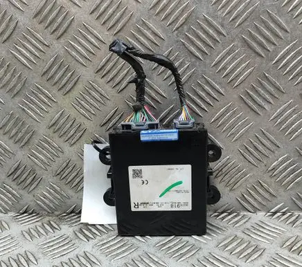 Mitsubishi L200 Keyless (KESSY) go control unit/module 8637B918