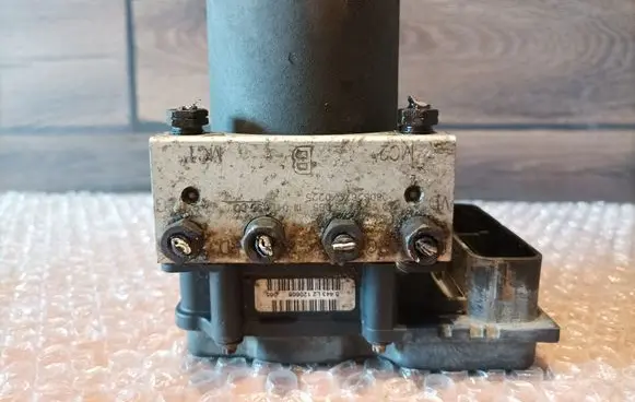 Peugeot Expert ABS Pump 0265232065 1401109880