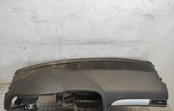 Audi A6 S6 C6 4F Dashboard 4F1858005B