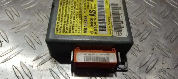 Mitsubishi Carisma Airbag control unit/module mr158433 0285001127