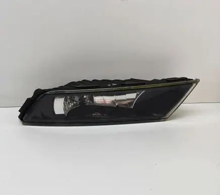 Skoda Superb B8 (3V) Front fog light 3V0941700
