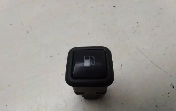 Volkswagen Golf V Fuel tank opening switch 3B0959833A